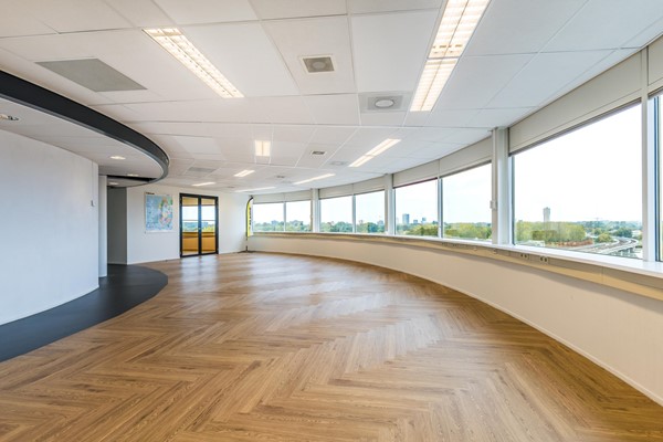 Medium property photo - Hoogvlietsekerkweg 184, 3194 AM Hoogvliet Rotterdam